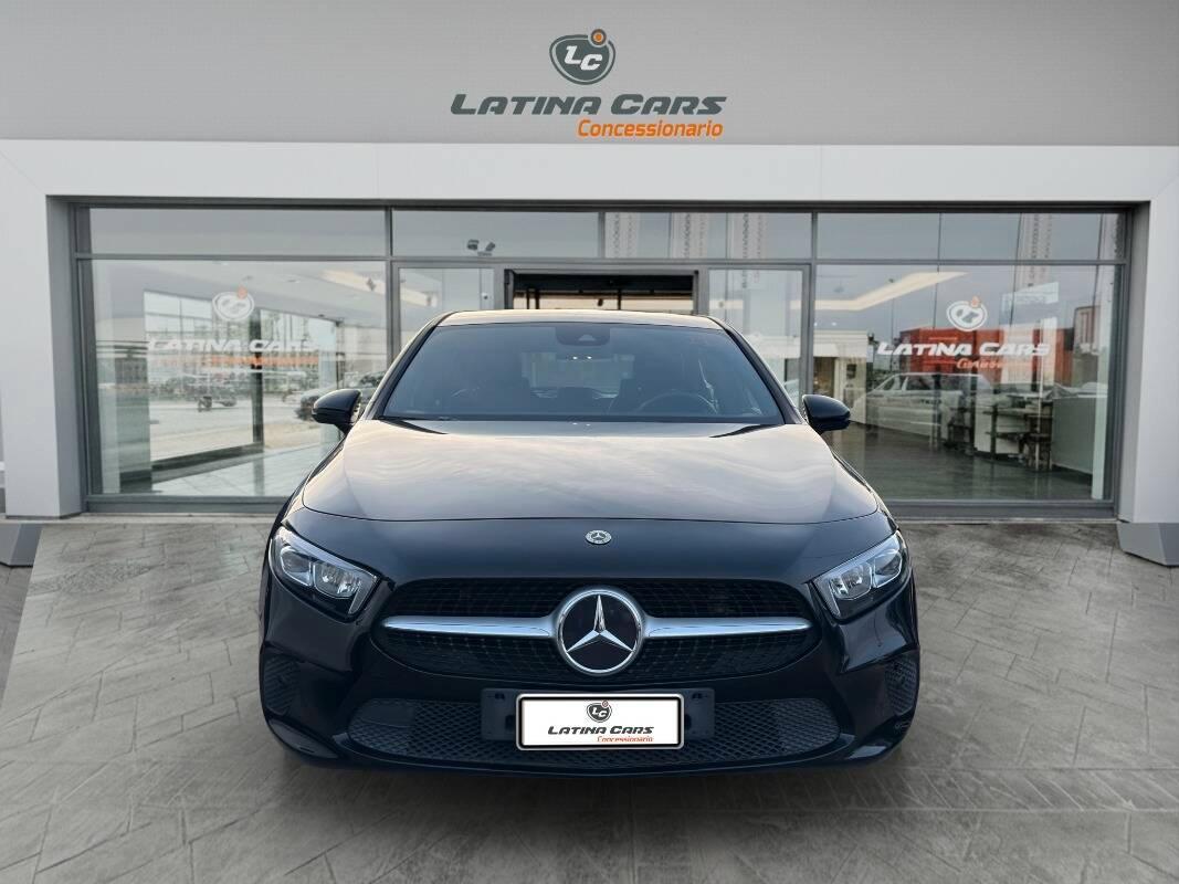 Mercedes Classe A 180 d Business Con TELECAMERA & NAVIGATORE