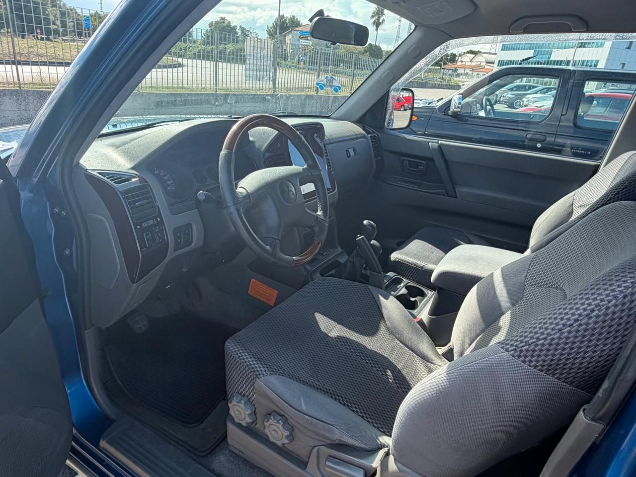 Mitsubishi Pajero 3.2 16V DI-D 3p. GLS