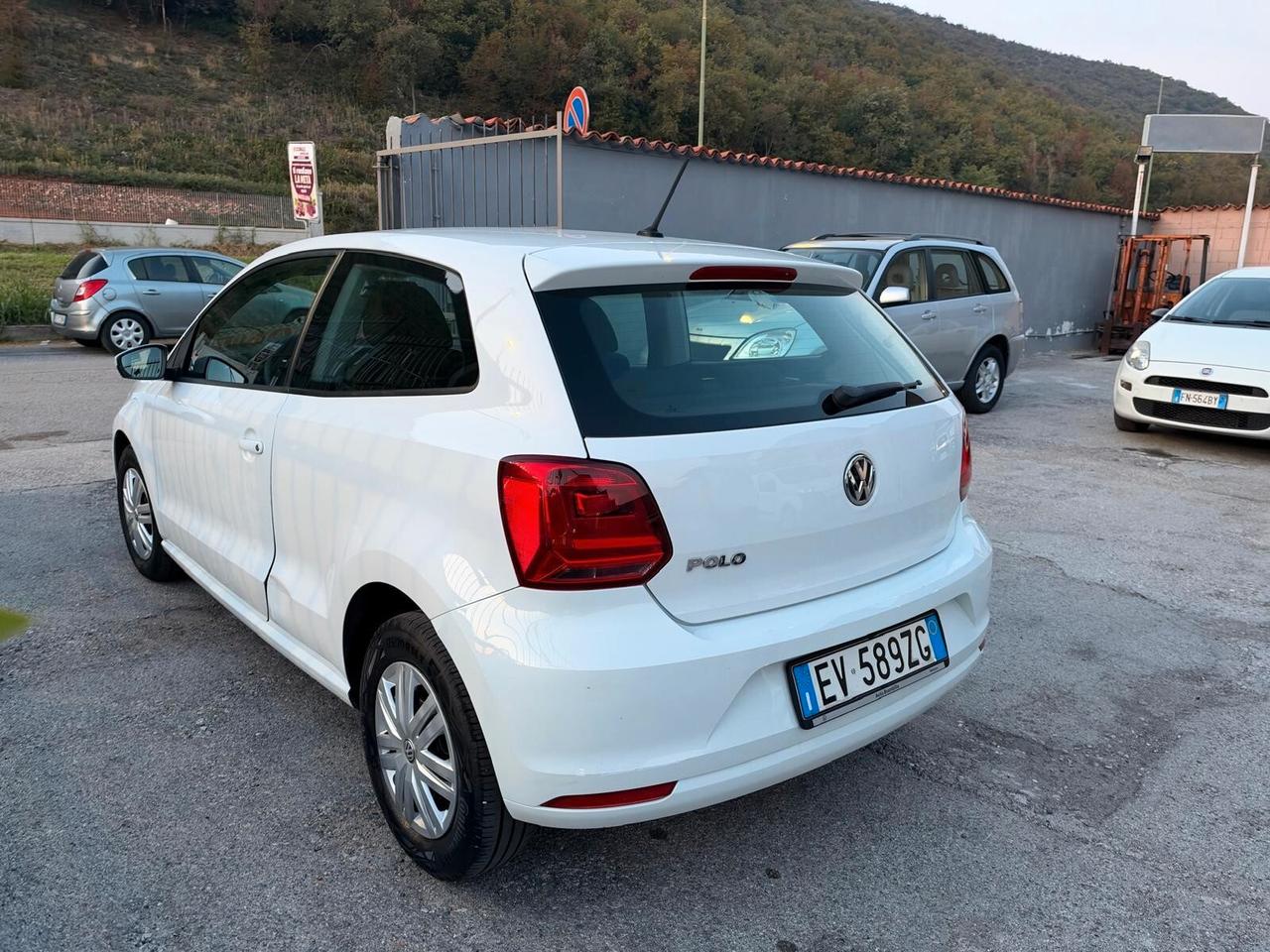 Volkswagen POLO 1.0 Trendline BENZINA