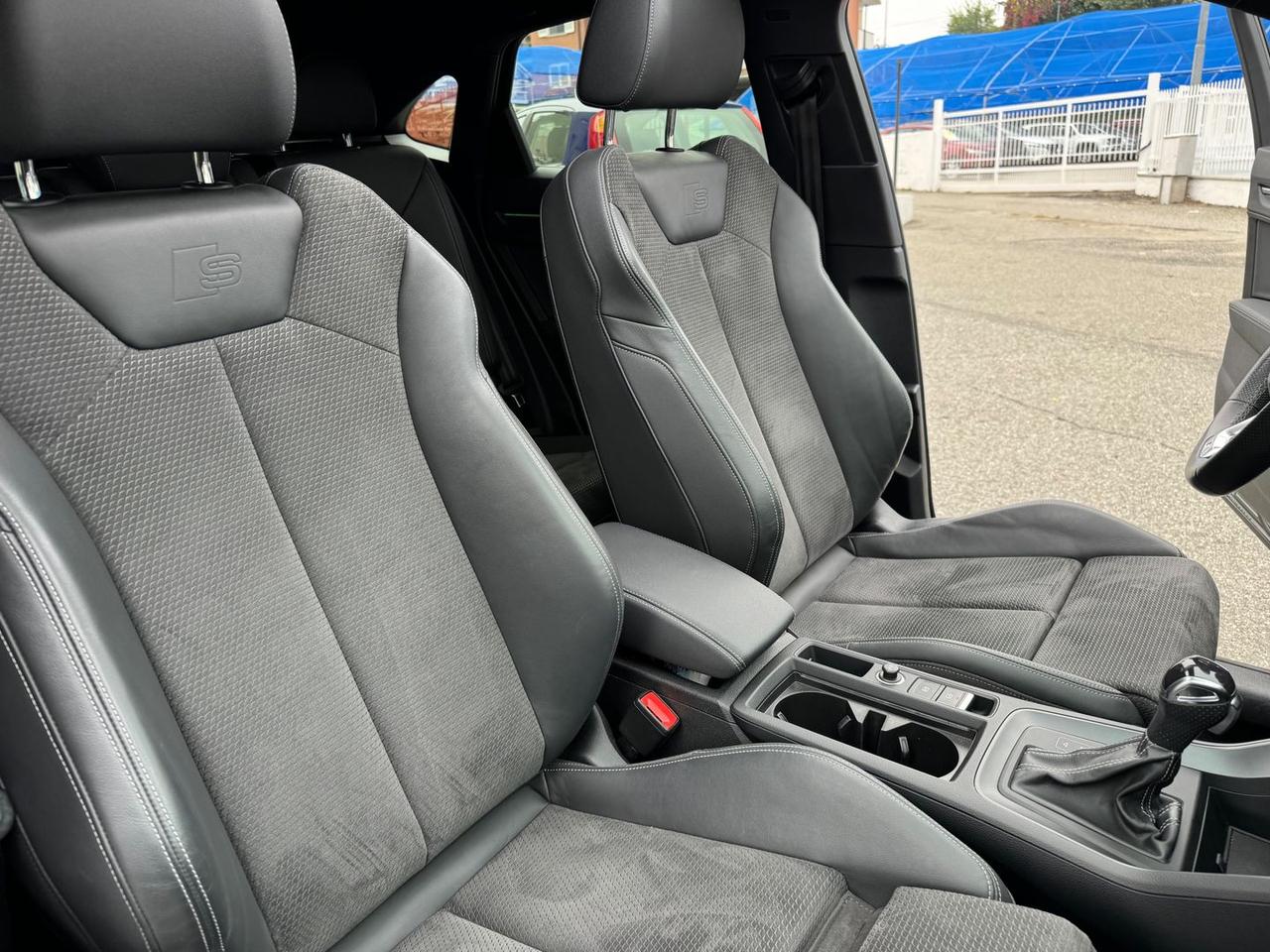 Audi Q3 2.0 40 TDI Sportback S Line #7318