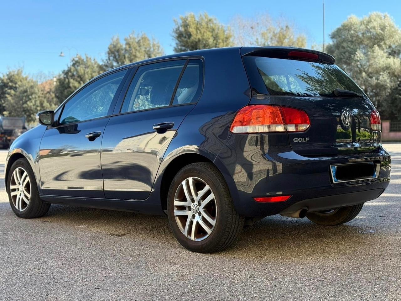 Volkswagen Golf 1.6 TDI DPF 3p. Comfortline