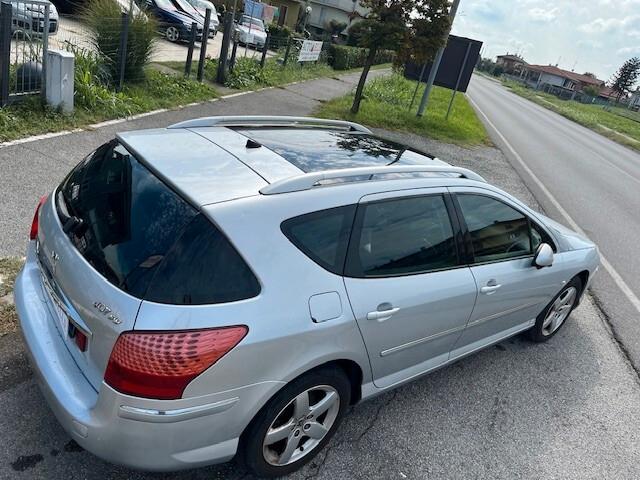Peugeot 407 2.0 HDi SW Ciel Business