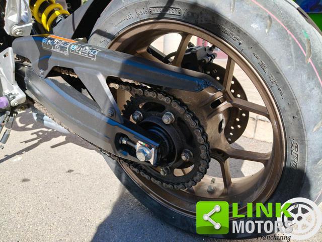 HONDA CB 650 R SOLO 8500KM