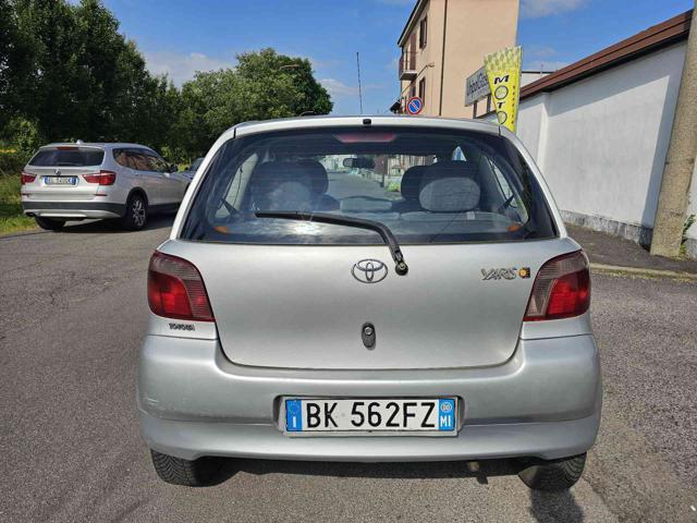 TOYOTA Yaris 1.0i 16V cat 3 porte Sol