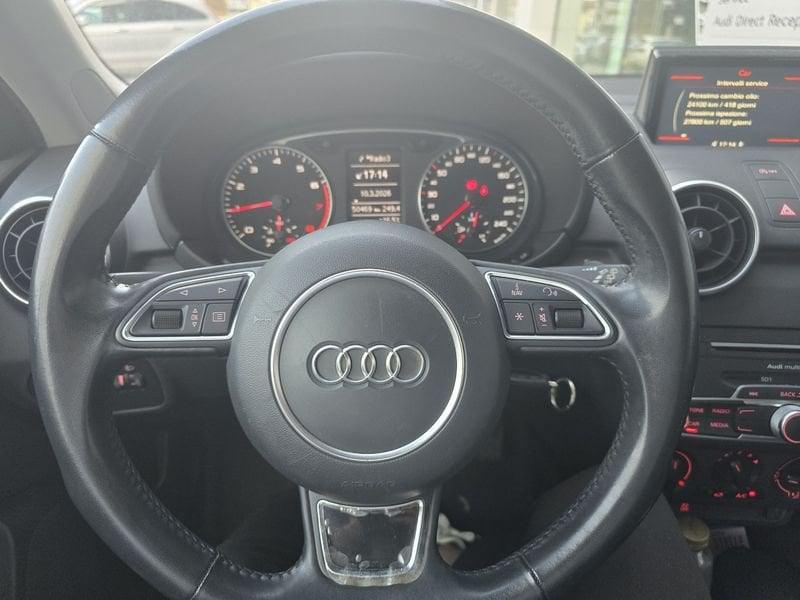 Audi A1 A1 1.0 tfsi ultra Metal Plus 95cv