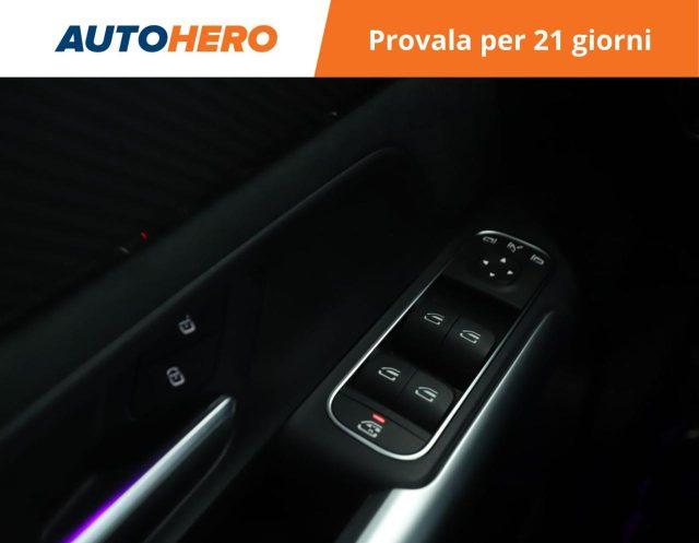 MERCEDES-BENZ GLA 200 Automatic Premium