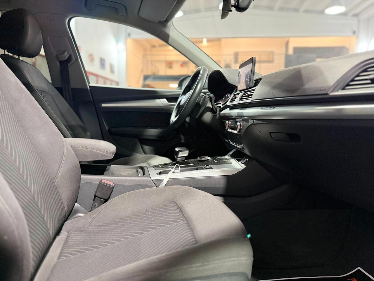 Audi Q5 2.0 TDI 40 Business 190cv Quattro