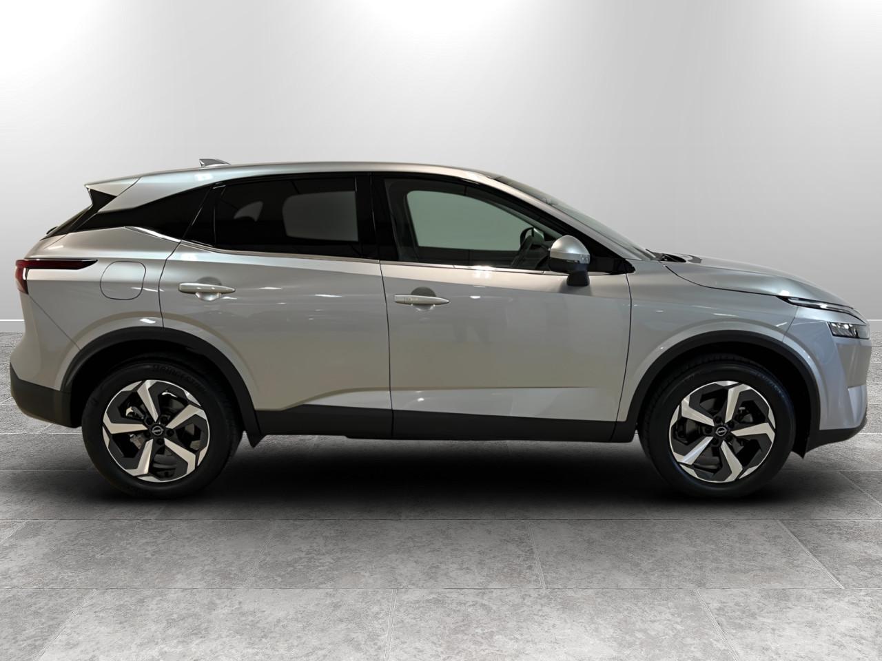 NISSAN QASHQAI N-CONNECTA MHYB 140CV