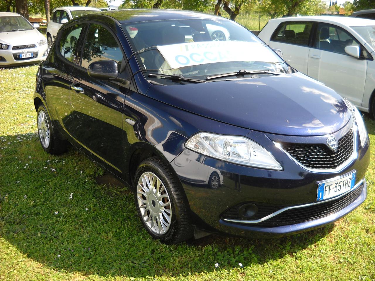 Lancia Ypsilon 1.3 MJT 16V 95 CV 5 porte S&S Silver
