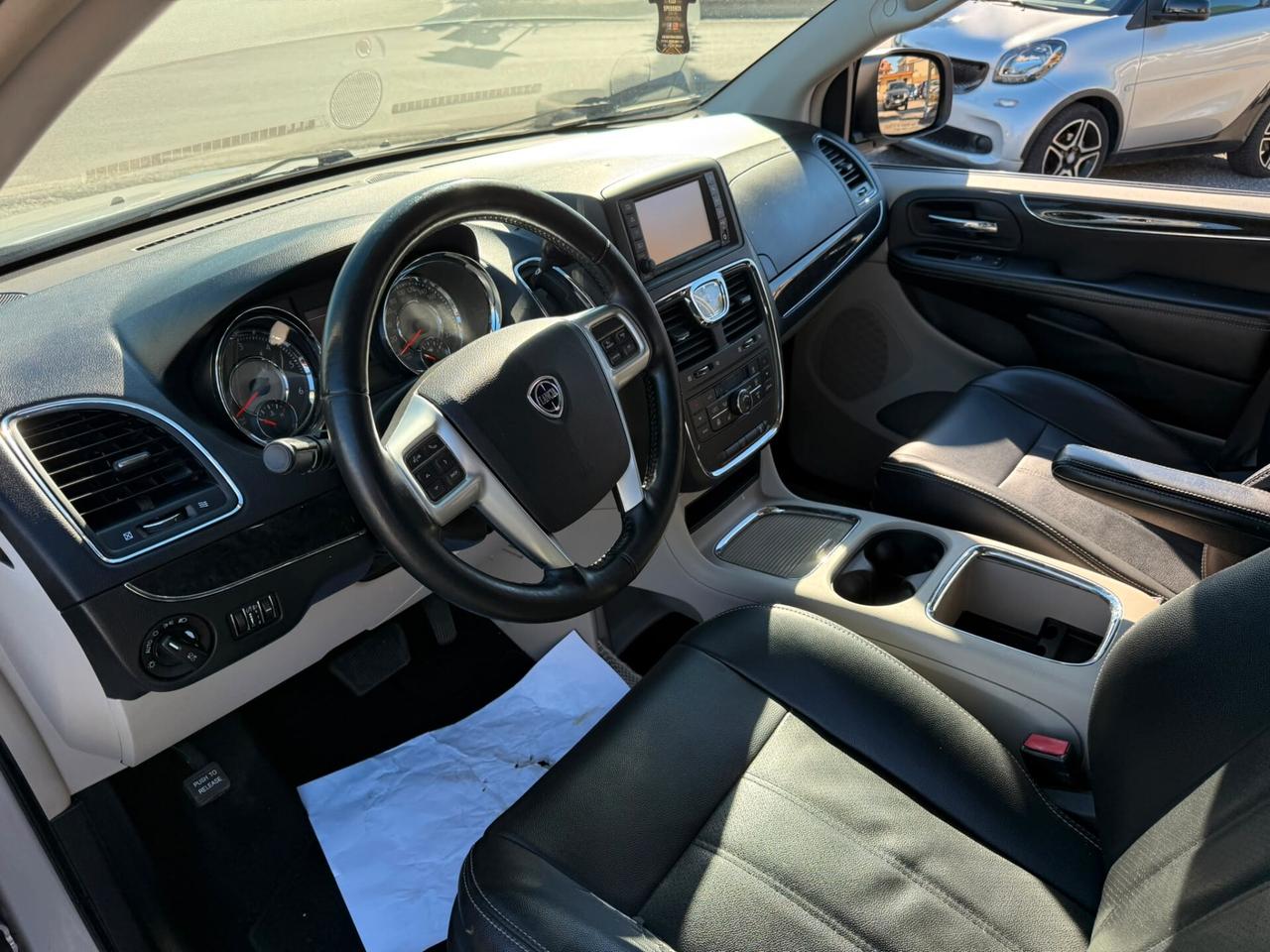 LANCIA VOYAGER 7POSTI 2.8TDI 163CV AUTOMATICA