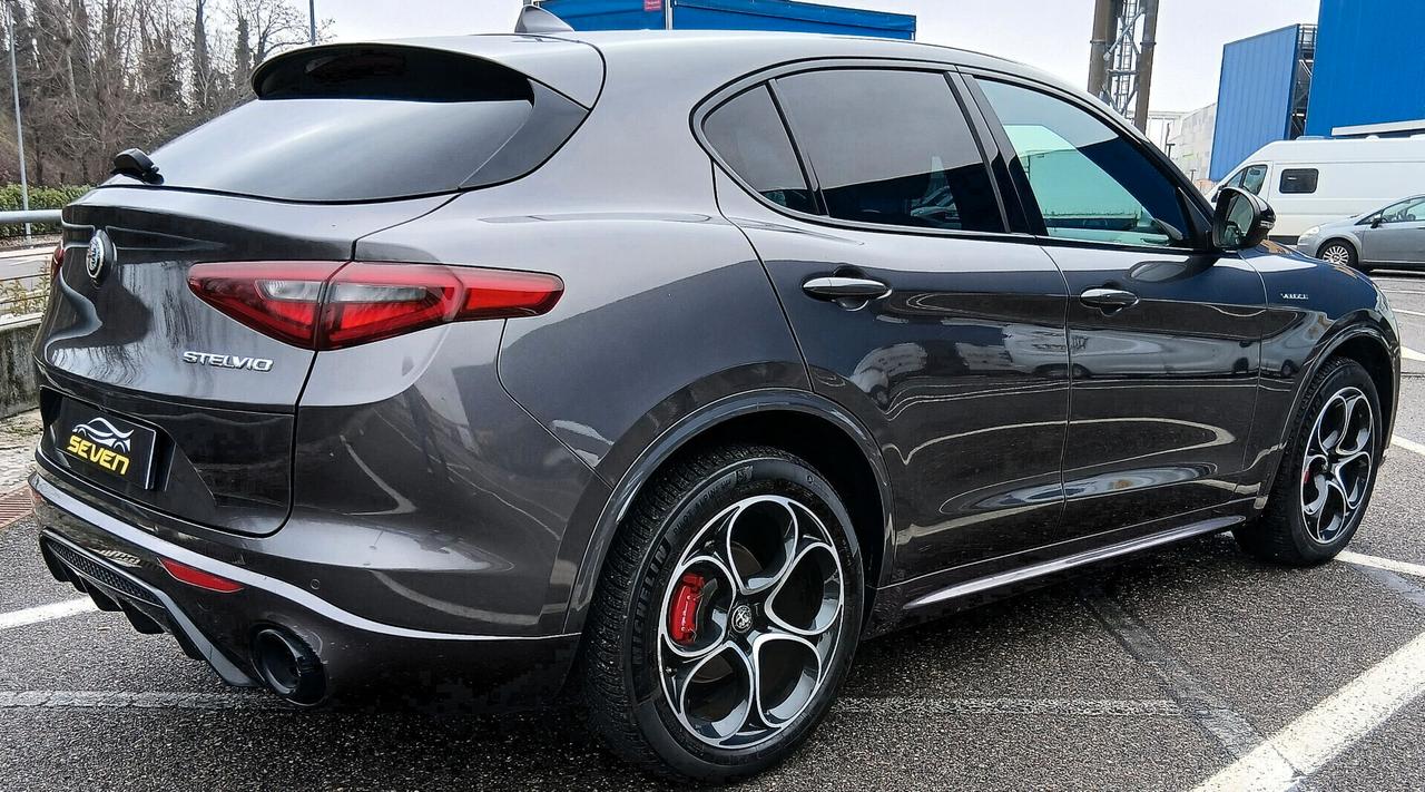 Alfa Romeo Stelvio 2.2 Turbodiesel 210 CV AT8 Q4 Veloce