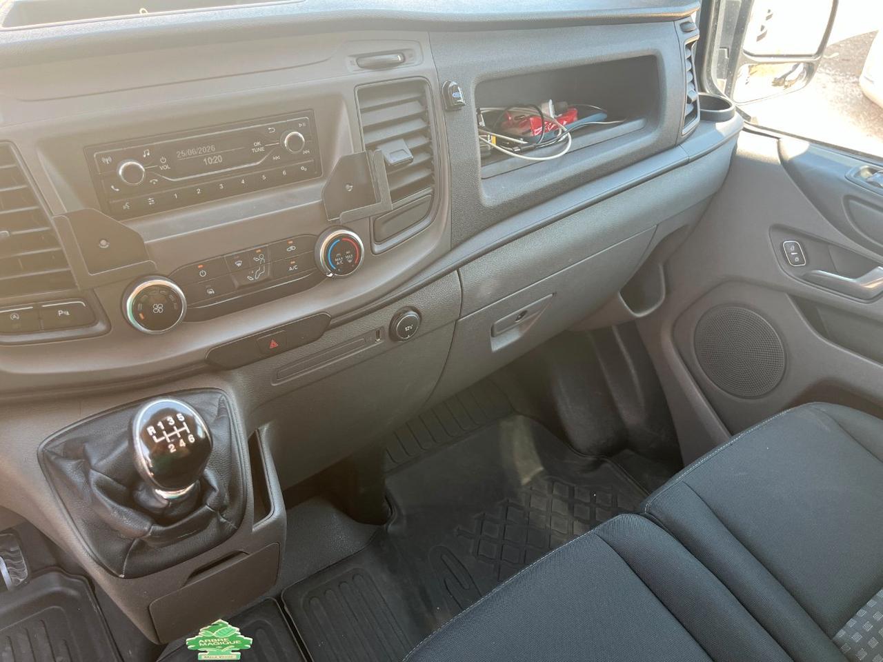 FORD Transit Custom 300 2.0 tdci 130cv Titanium L2H1 E6