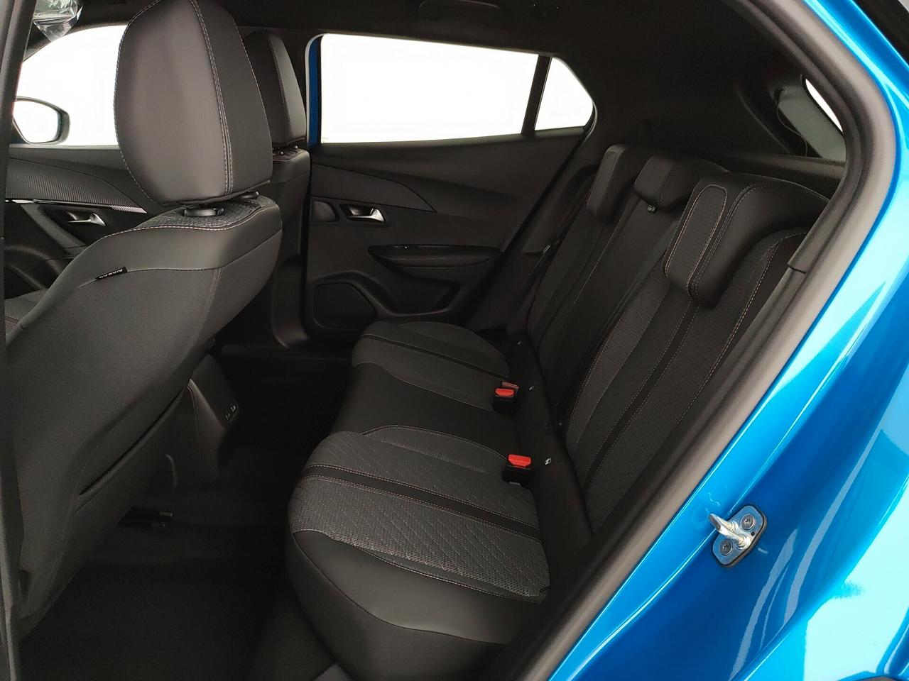 Peugeot 2008 Hybrid 145 e-DCS6 Allure