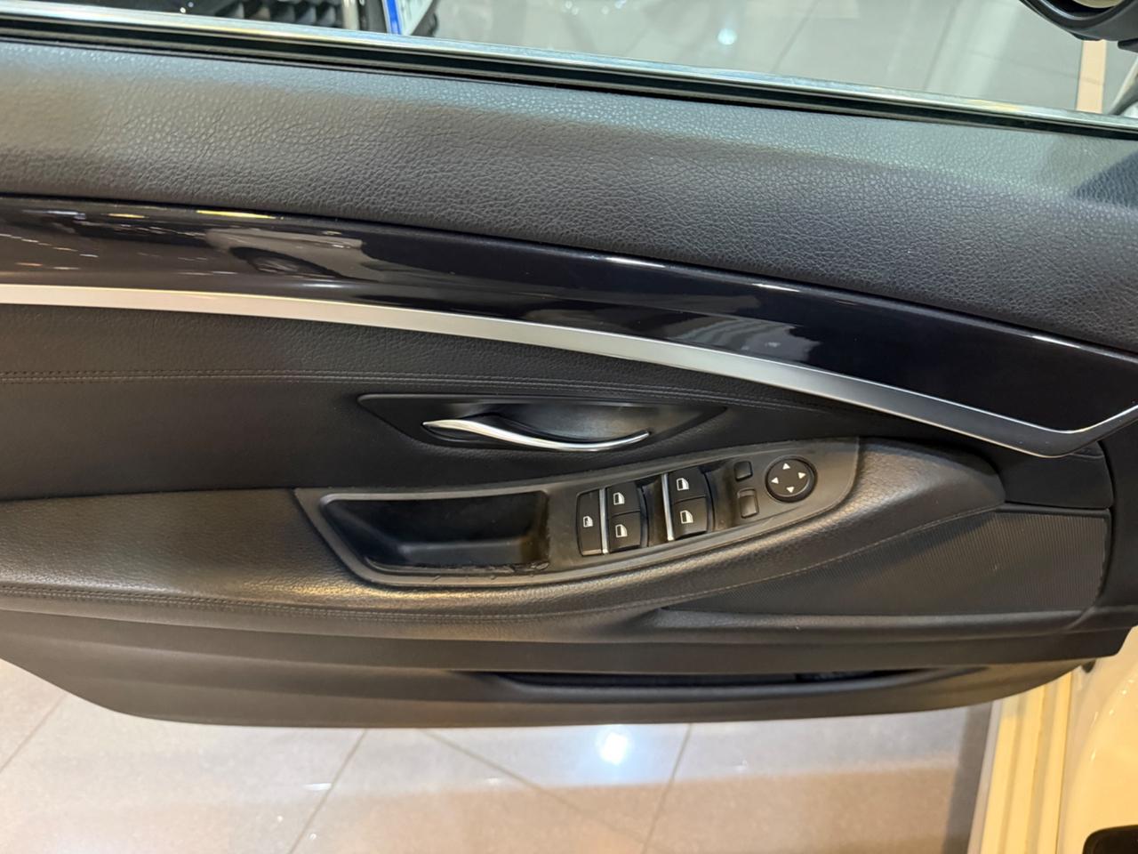 Bmw 520 530dA 258CV Business aut.