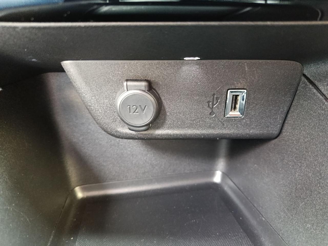 Opel Corsa GS Line 1.2 Direct Injection Turb #7915