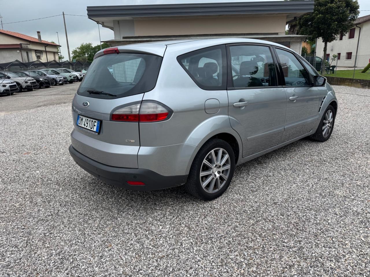 Ford S-Max 1.8 TDCi 125CV Titanium