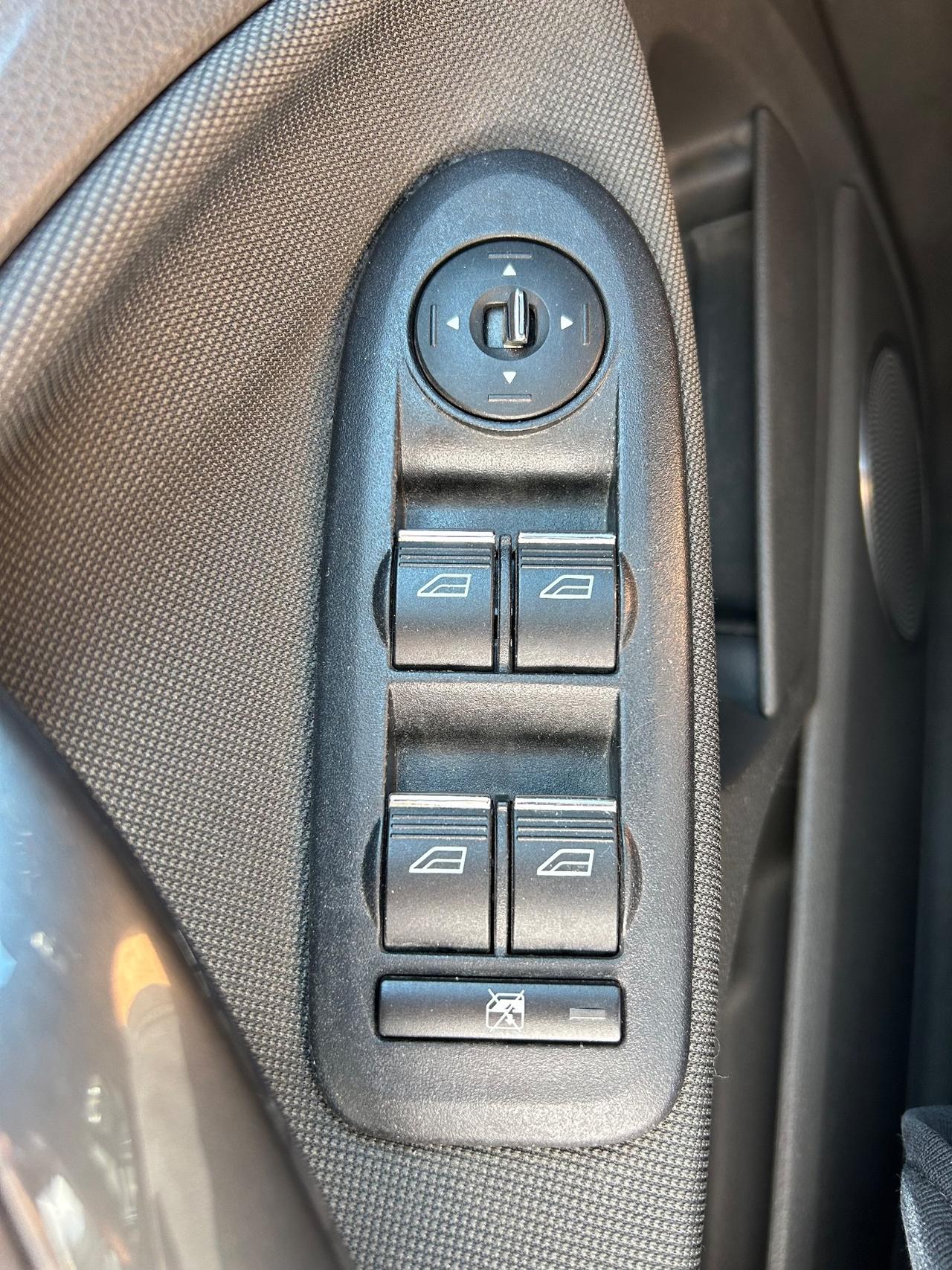 Ford Kuga 2.0 TDCi 136 CV 4WD Titanium DPF