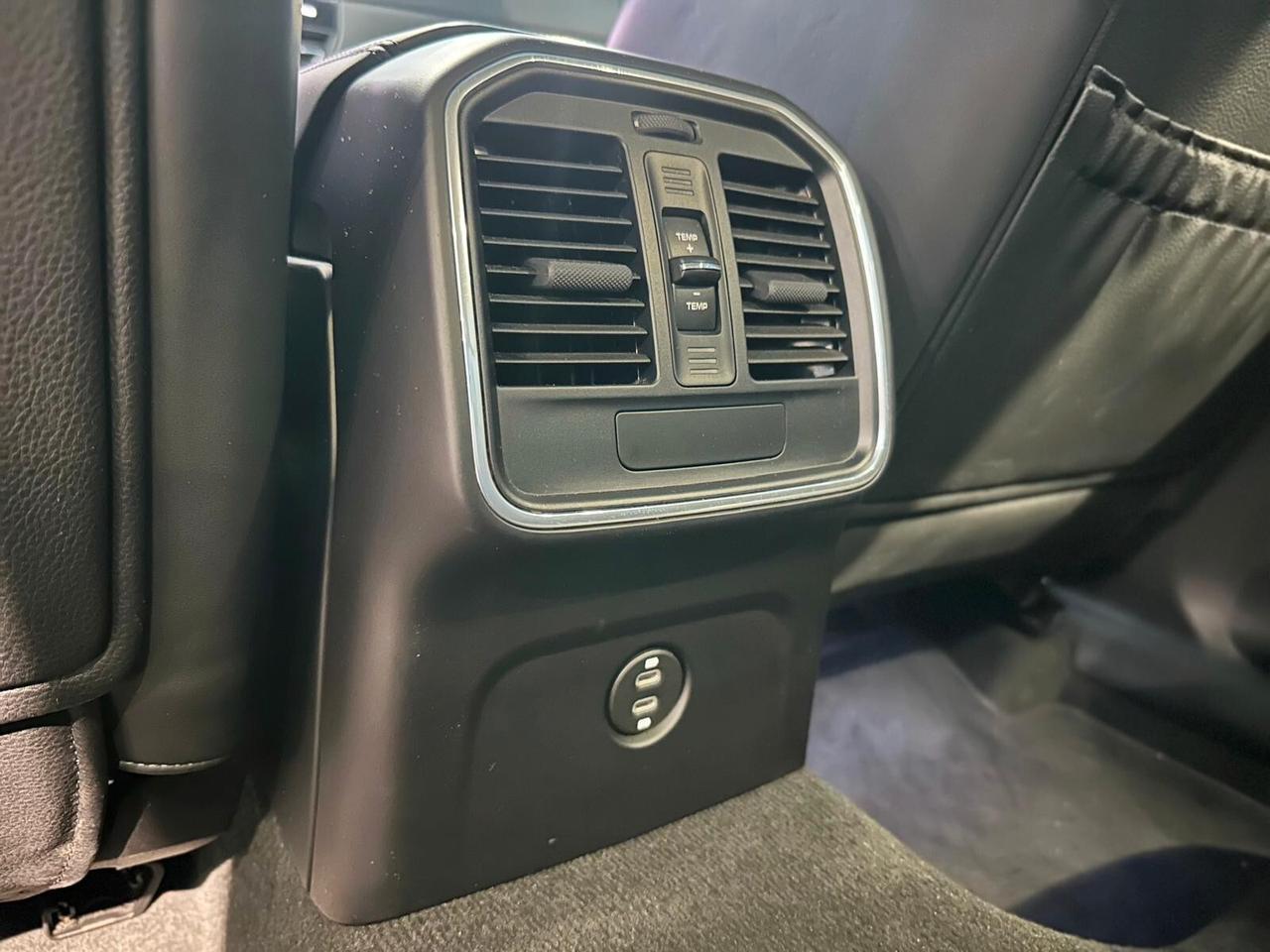 Porsche Macan 2.0 T - 265 Cv