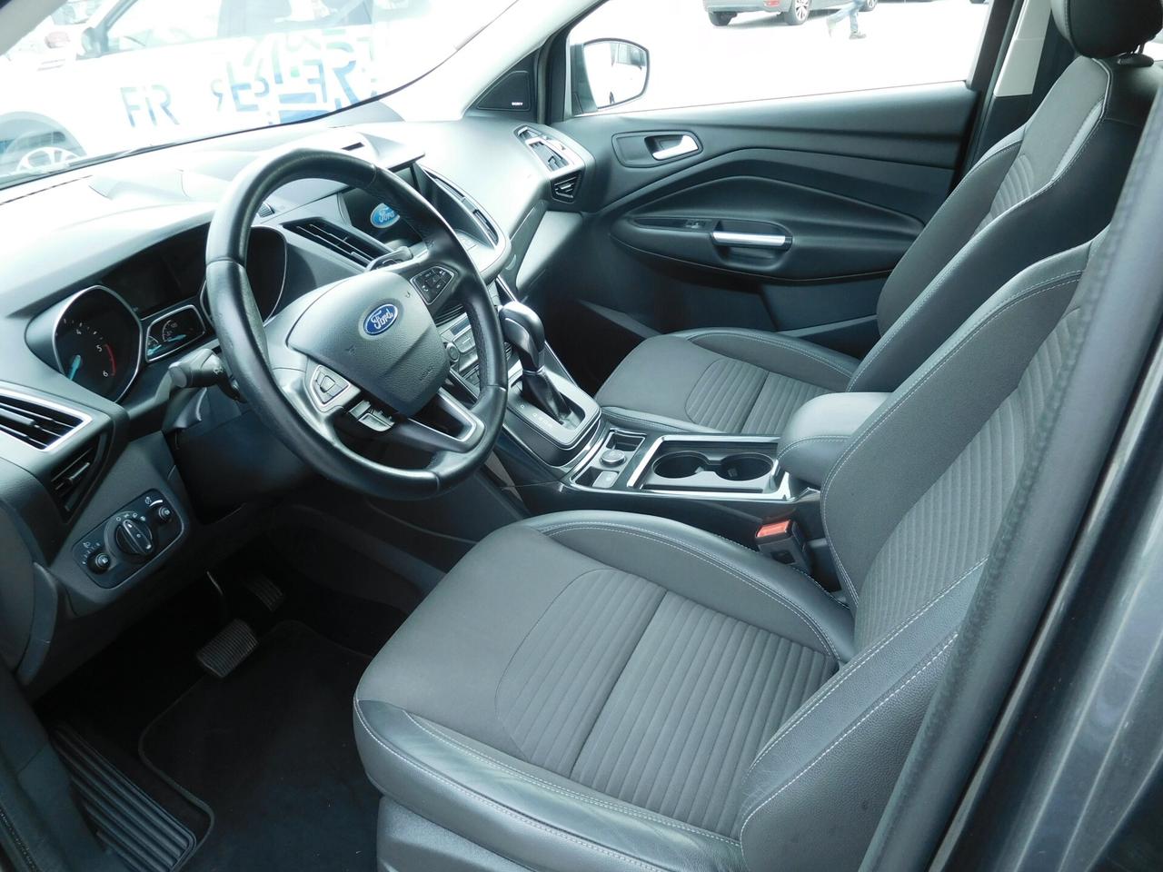 Ford Kuga 2.0 TDCI 150 CV S&S 4WD Powershift Titanium