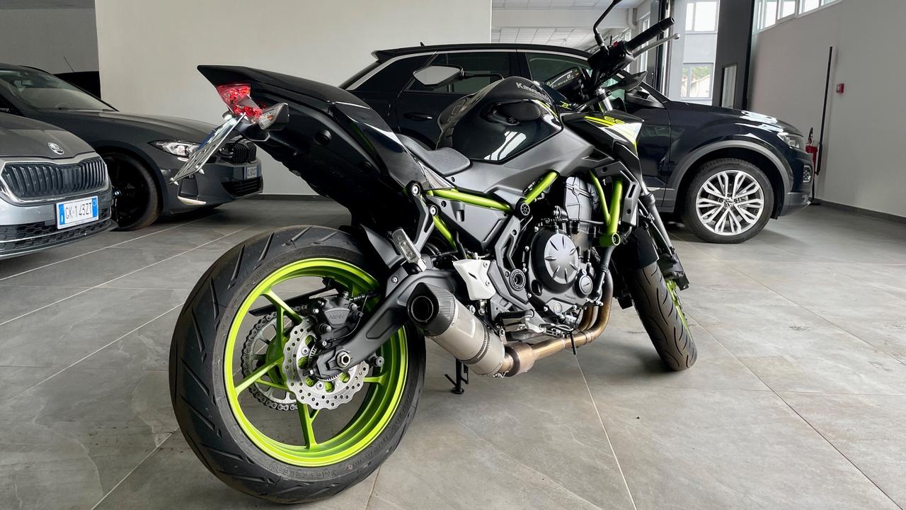 KAWASAKI Z650 MONOPOSTO 68 CV - FULL LED, STRUMETAZIONE DIGITALE