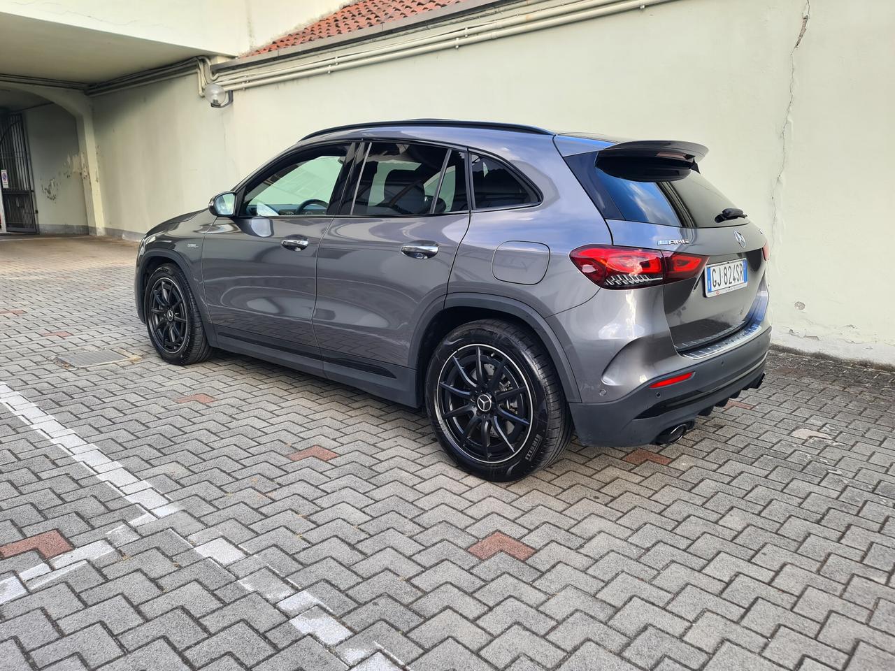 Mercedes GLA 35 AMG 4Matic - km. certif.