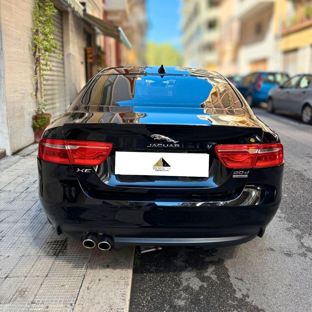 Jaguar XE 2.0 D 180 CV aut. R-Dynamic HSE