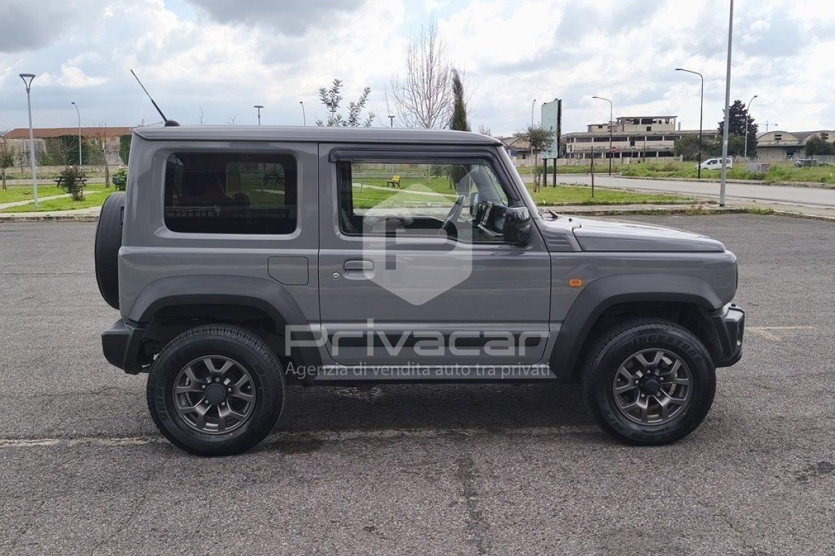 SUZUKI Jimny 1.5 5MT Top