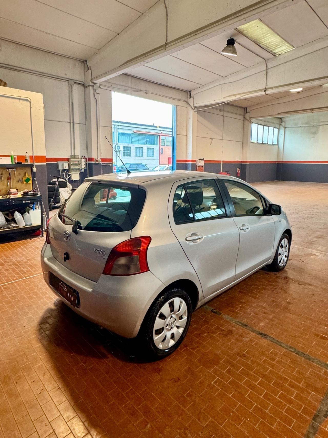 Toyota Yaris 1.3 5 porte M-MT Sol