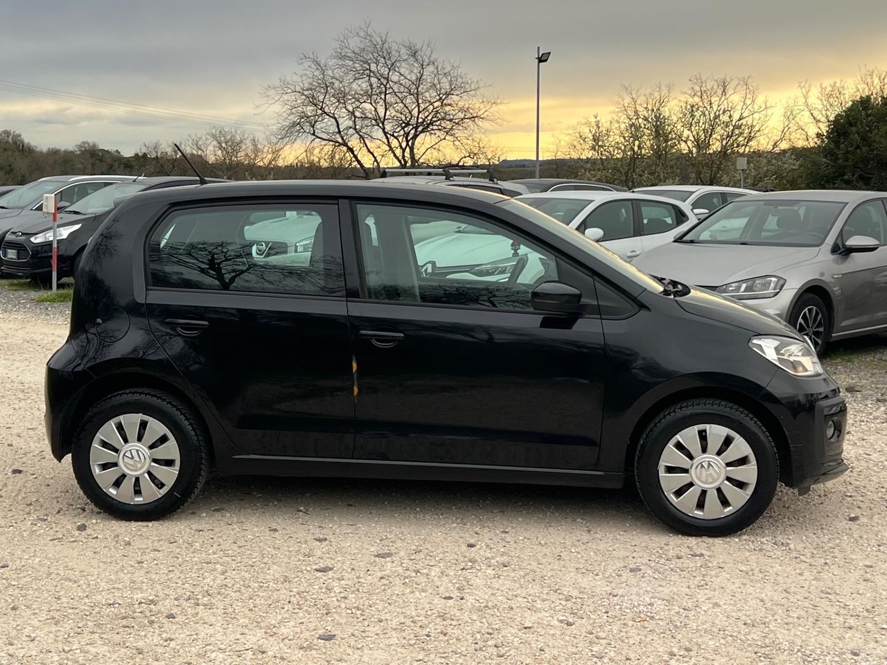 Volkswagen up! 1.0 BENZINA METANO PERMUTE RATE GARANia