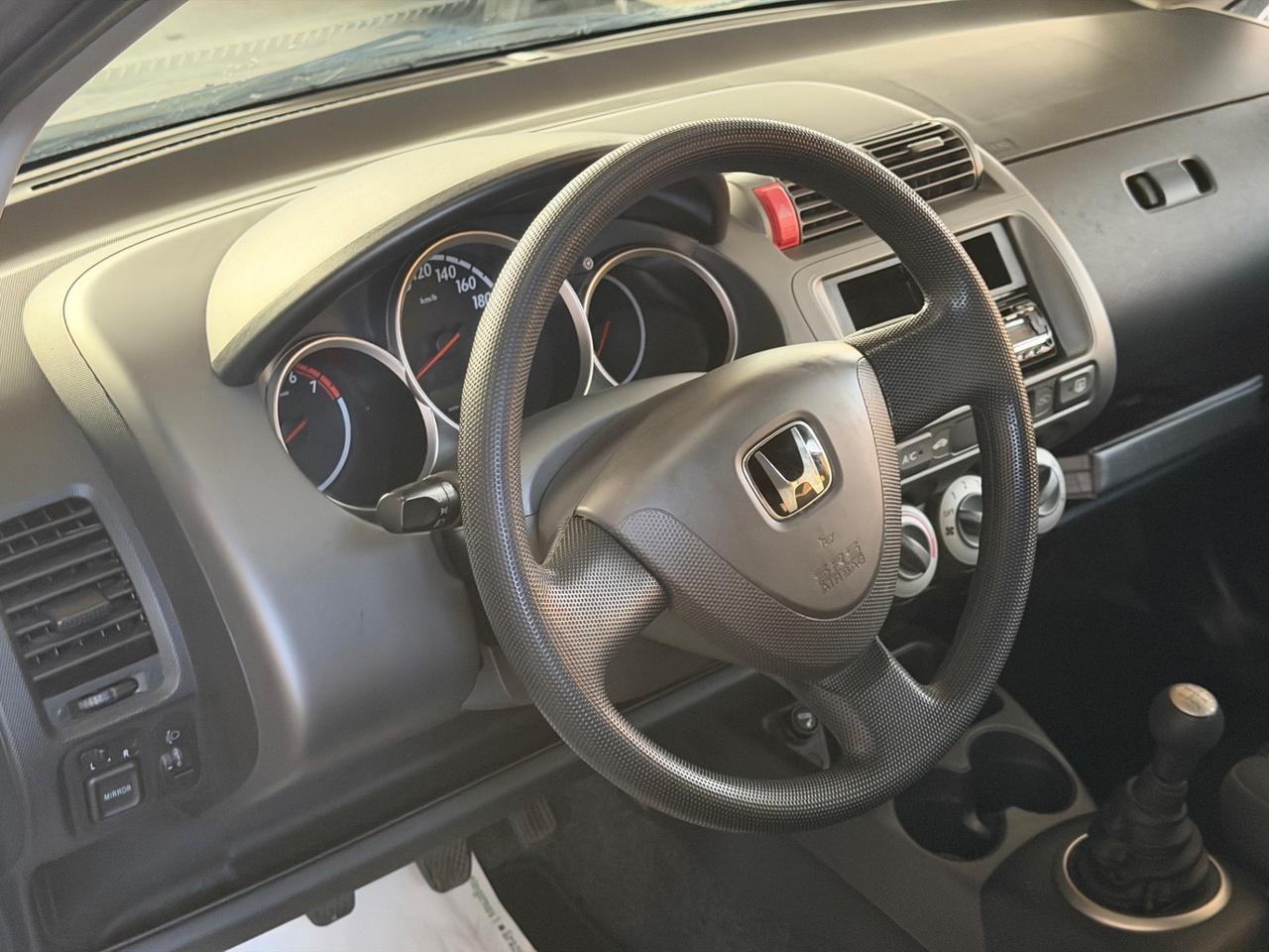 Honda Jazz 1.2 i-VTEC