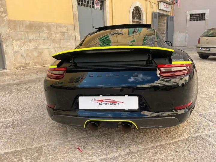 Porsche 911 3.0 Carrera GTS Coupé