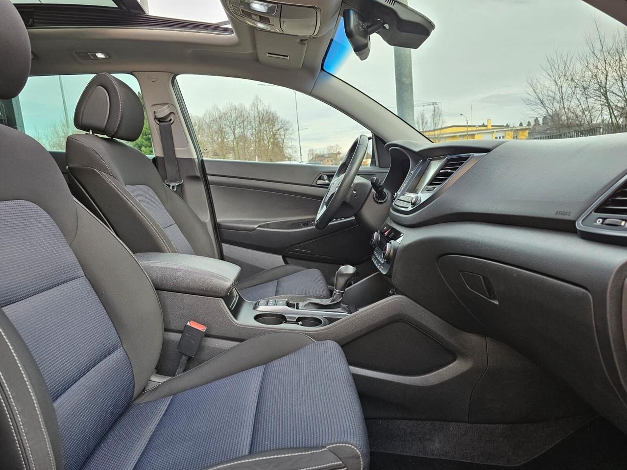 Hyundai Tucson 1.7 CRDi 141cv DCT Sound Edition*Navi*Tetto*19*Bi-Xeno*