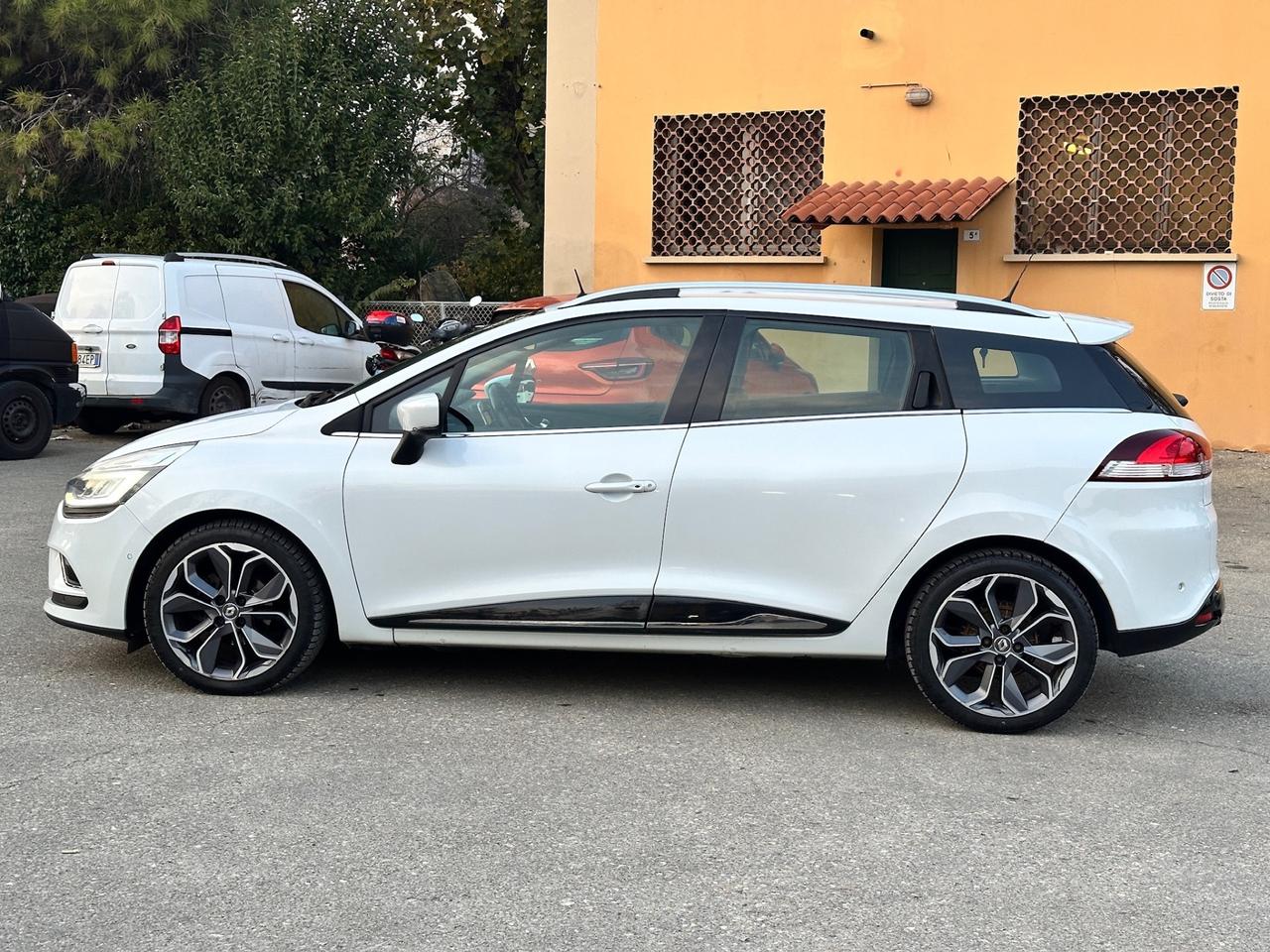 Renault Clio dCi 8V 90CV Start&Stop Euro 6B cambio automatico