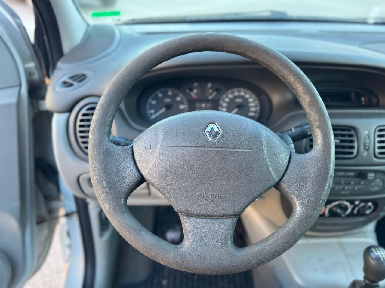 Renault Megane Scénic 1.9 dCi cat Expression