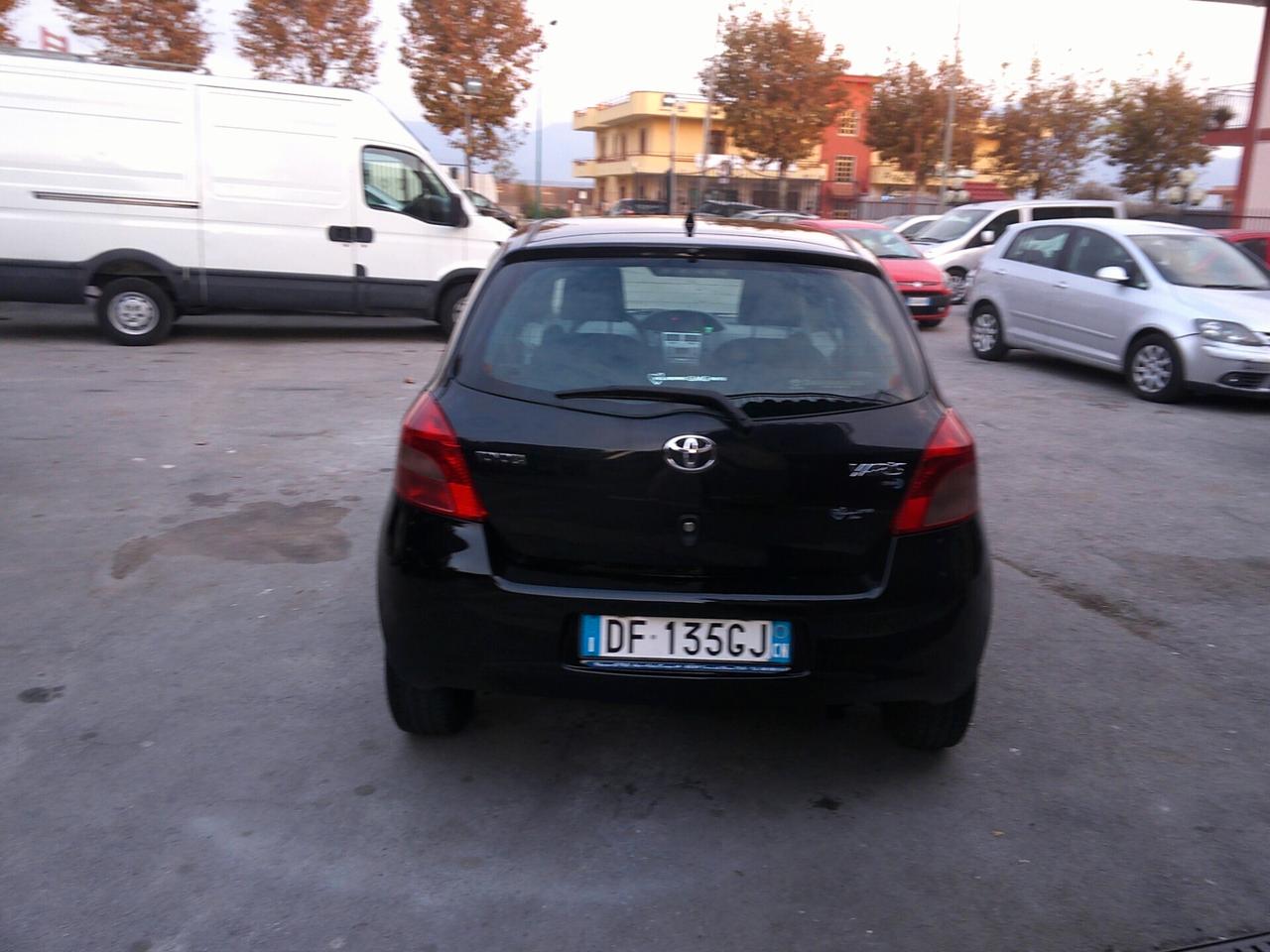 Toyota Yaris 1.0 5 porte Sol 07