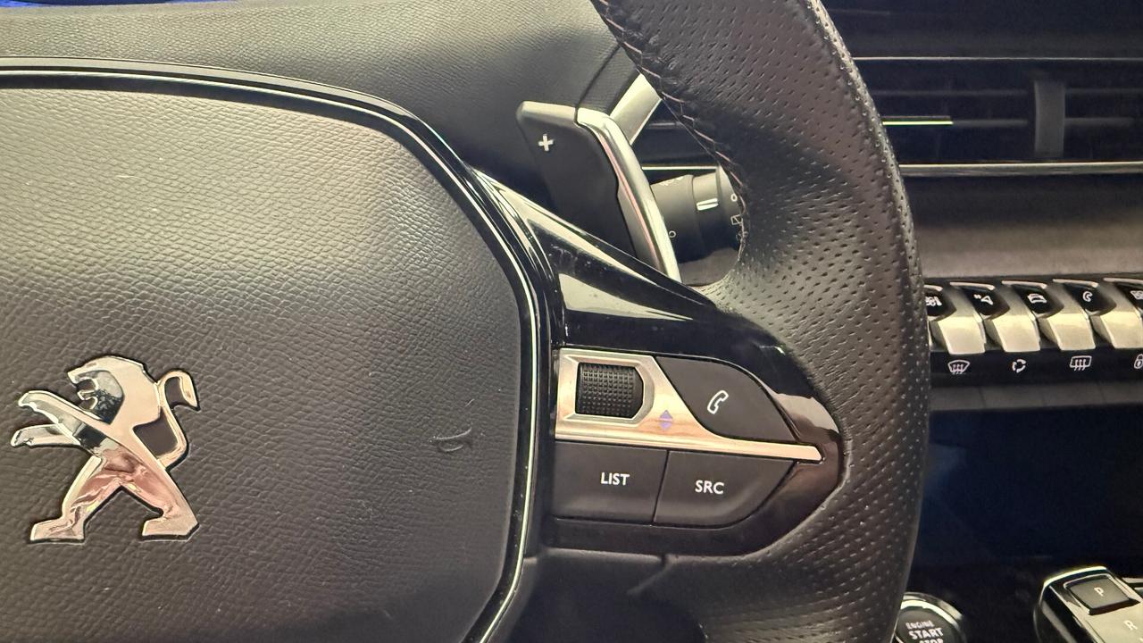 PEUGEOT 3008 GT TETTO APRIBILE