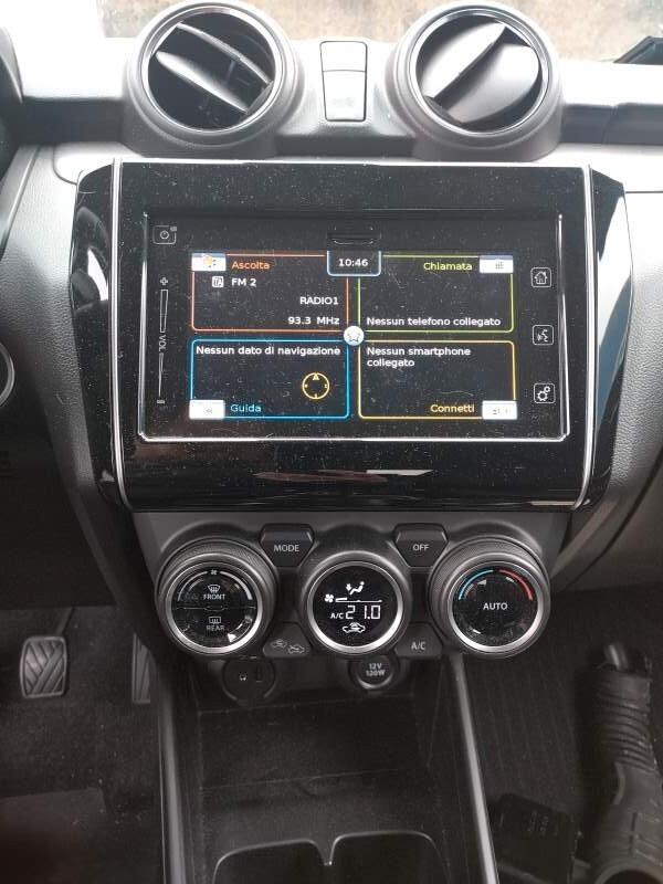 Suzuki Swift 1.2 Hybrid Top