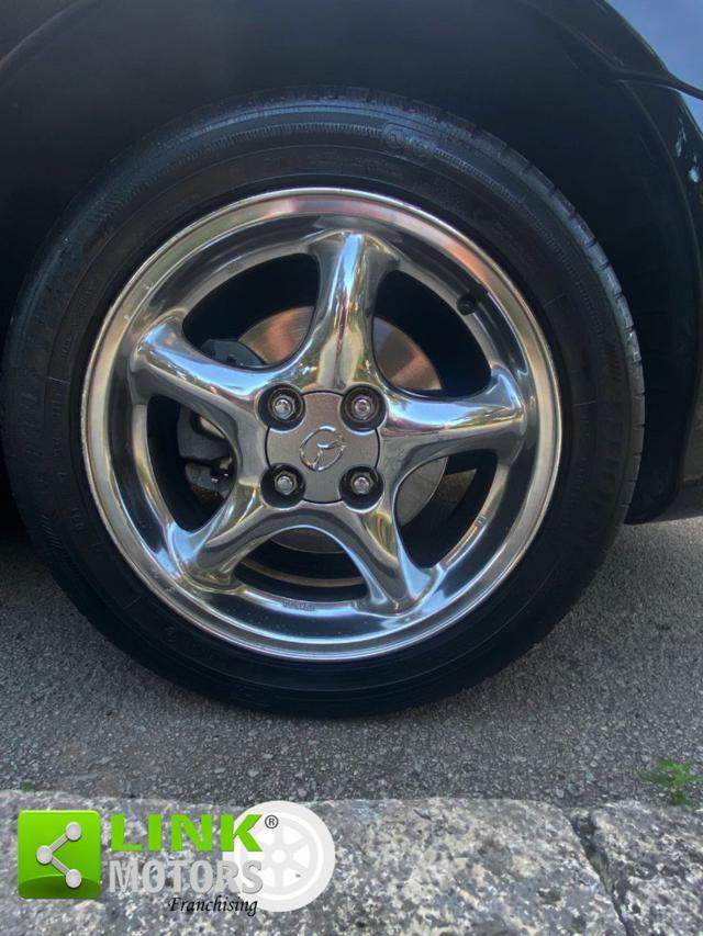 MAZDA MX-5 1.6i 16V cat Trilogy