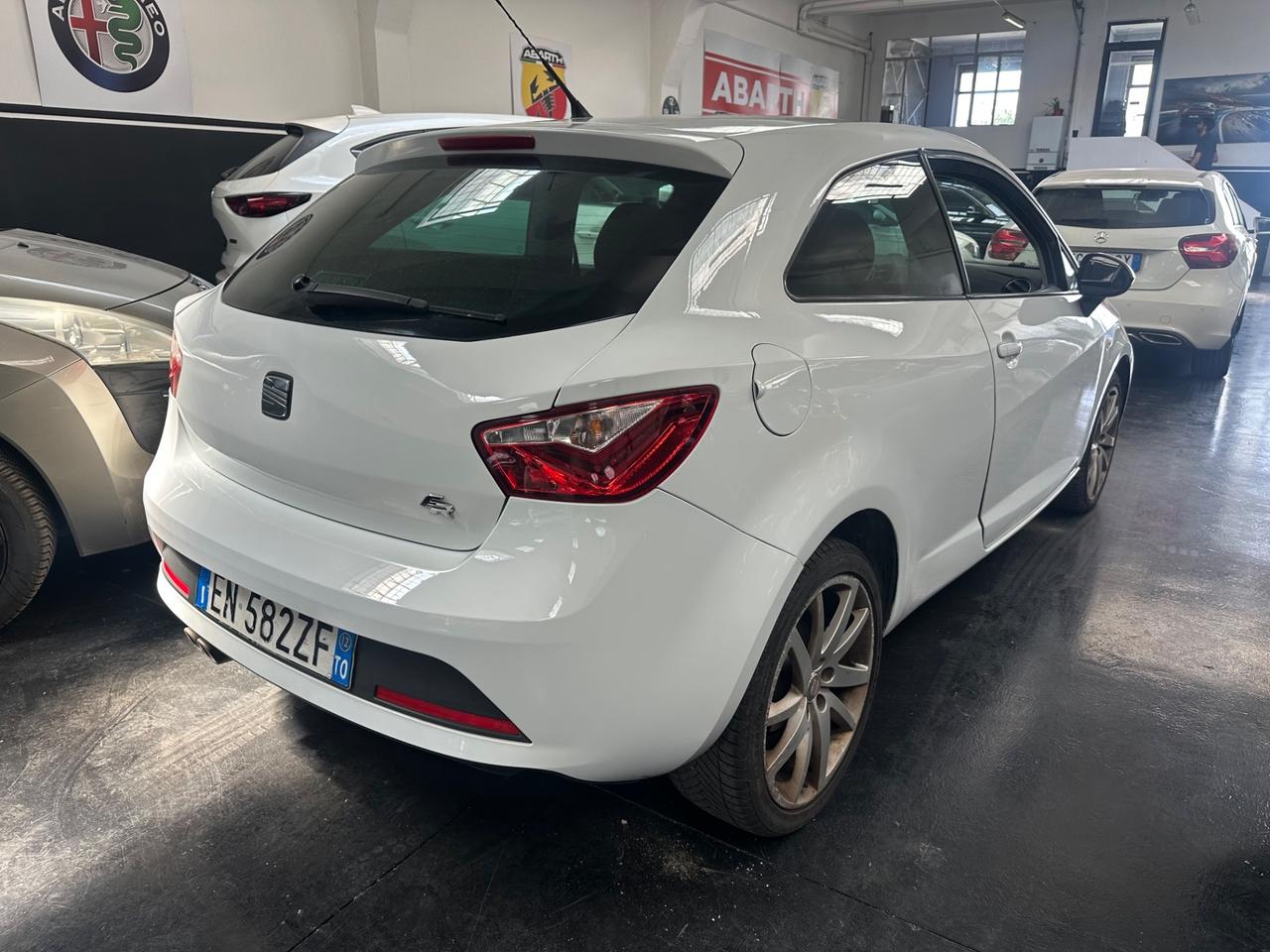 Seat Ibiza 1.6 TDI 105CV FR DPF 3p.