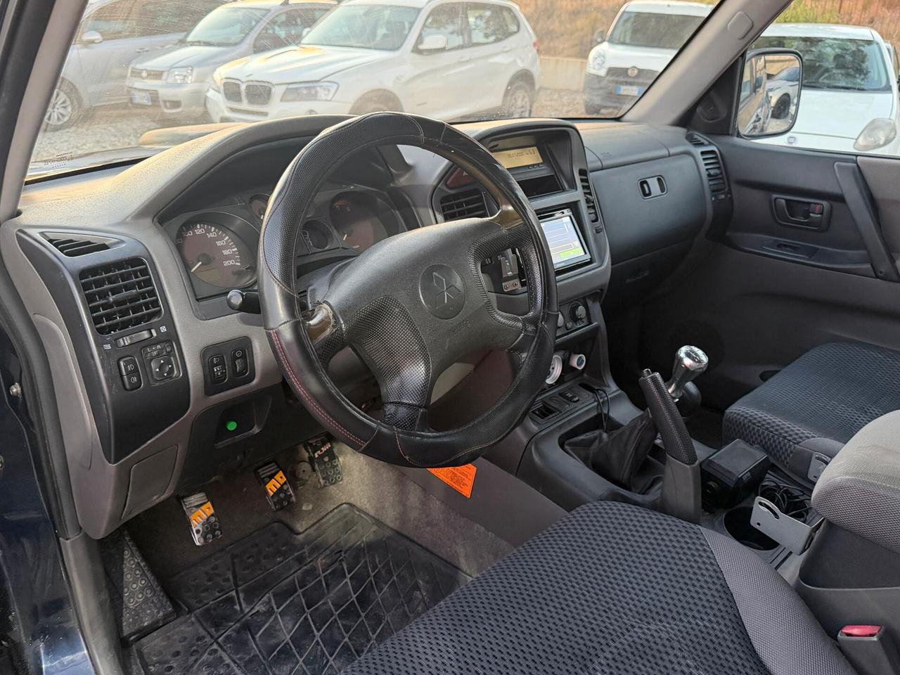 Mitsubishi Pajero 2.5 TDI 3p. GLX