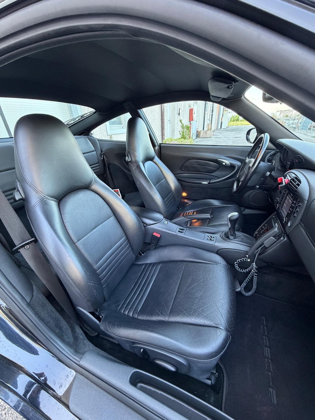 Porsche 996 Carrera Coupé