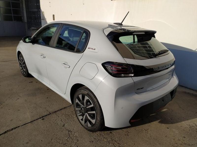 Peugeot 208 100 Style Finanziato