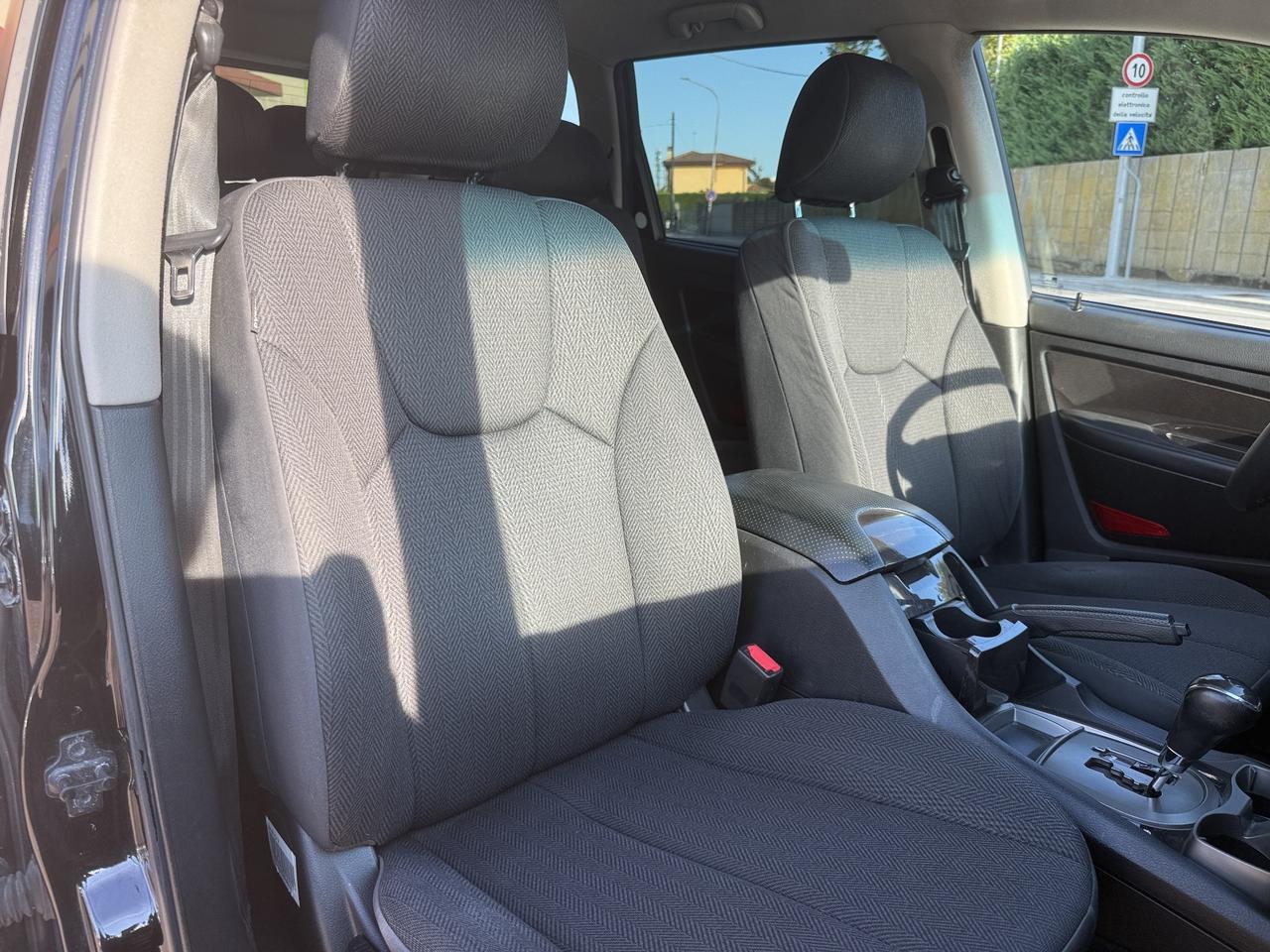 Ssangyong Rexton W 2.2 Diesel 4WD M/T Plus 7 POSTI