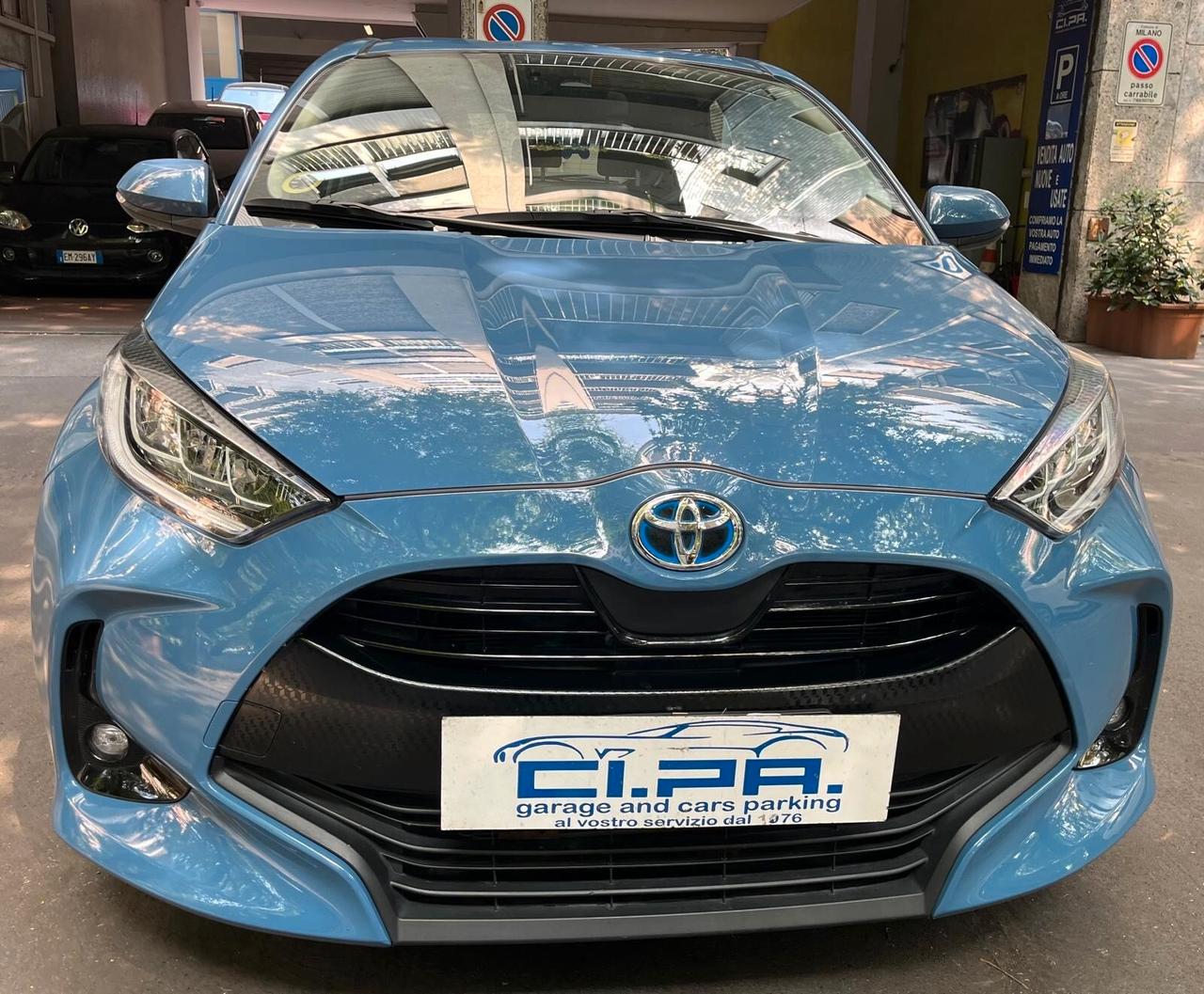 Toyota Yaris 1.5 Hybrid 5 porte Business