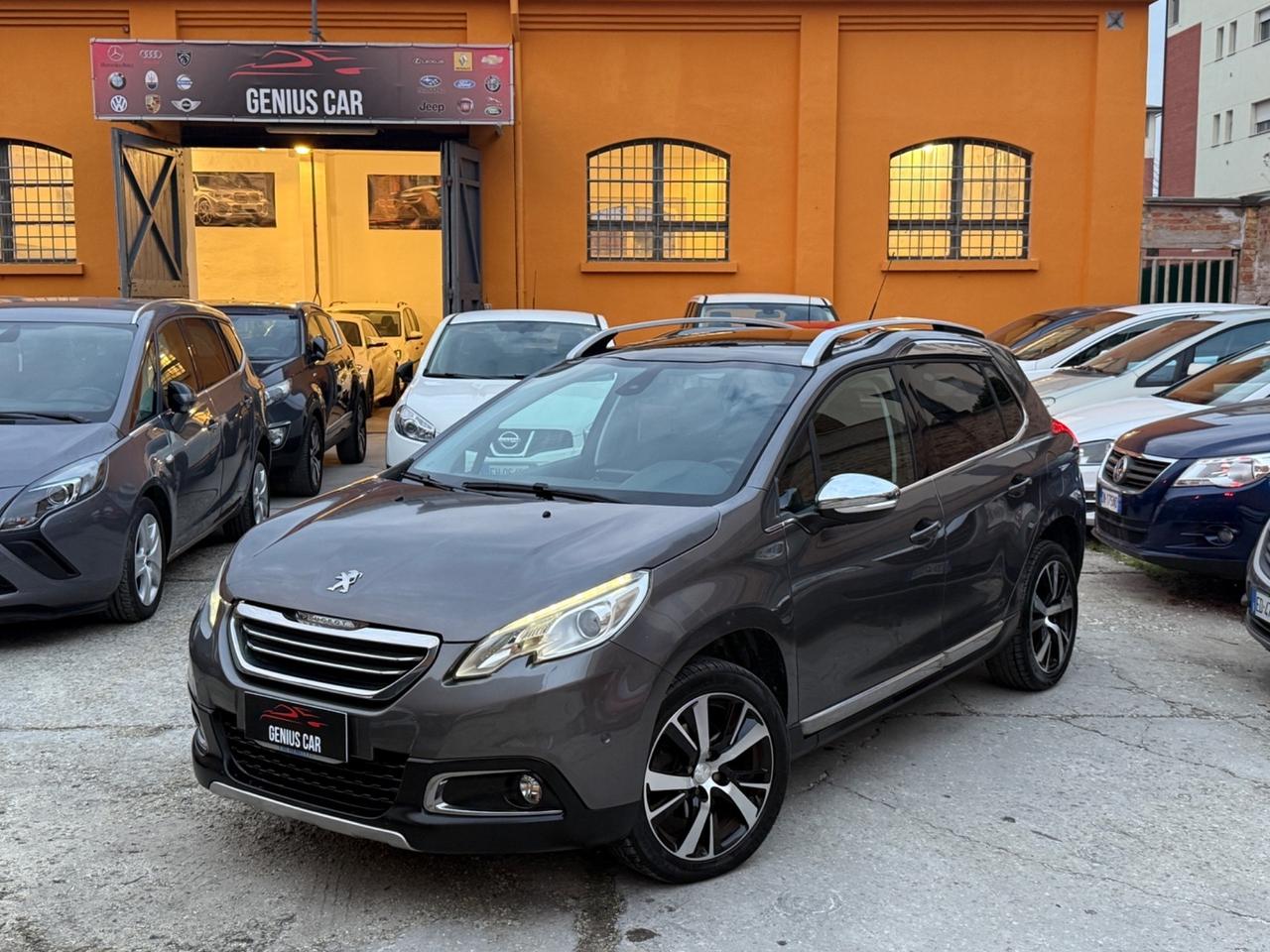Peugeot 2008 1.6 e-HDi 115 CV Stop&Start Féline