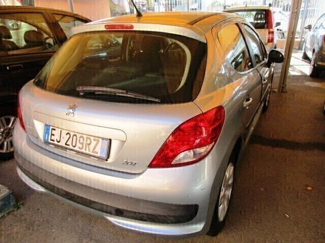 Peugeot 207 1.4 HDi 70CV 5p. Allure