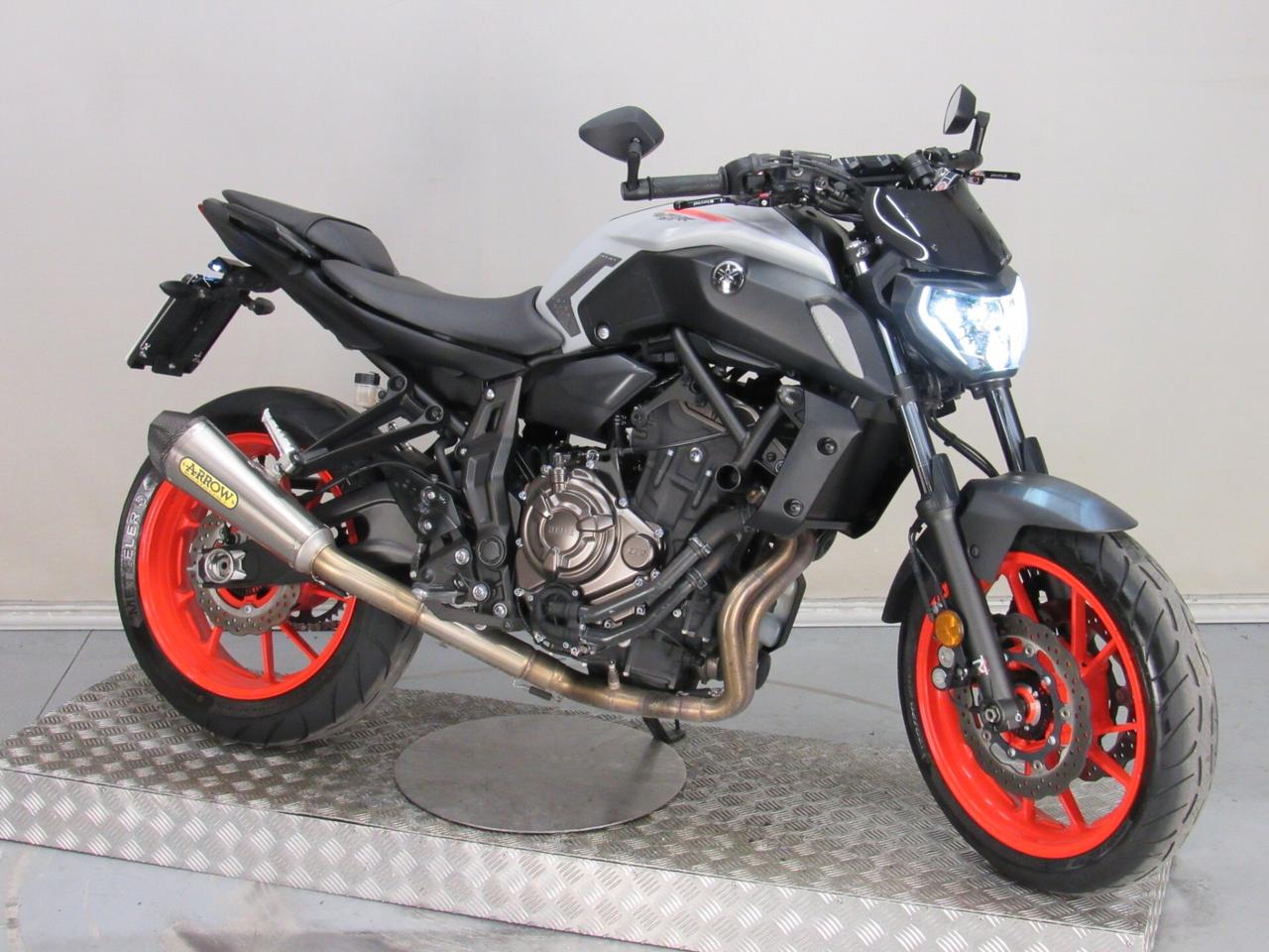 Yamaha MT-07 ABS ICE FLUO SCARICO ARROW
