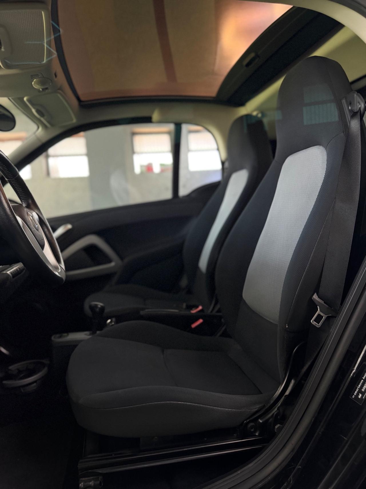 Smart ForTwo 1000 52 kW coupé passion