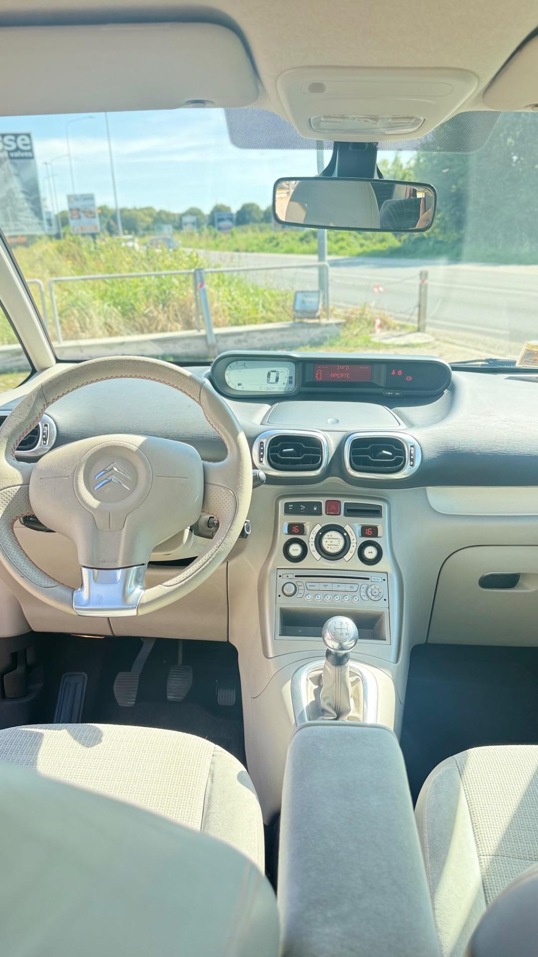 CITROEN C3 PICASSO BENZINA SOLO 100.000 KM