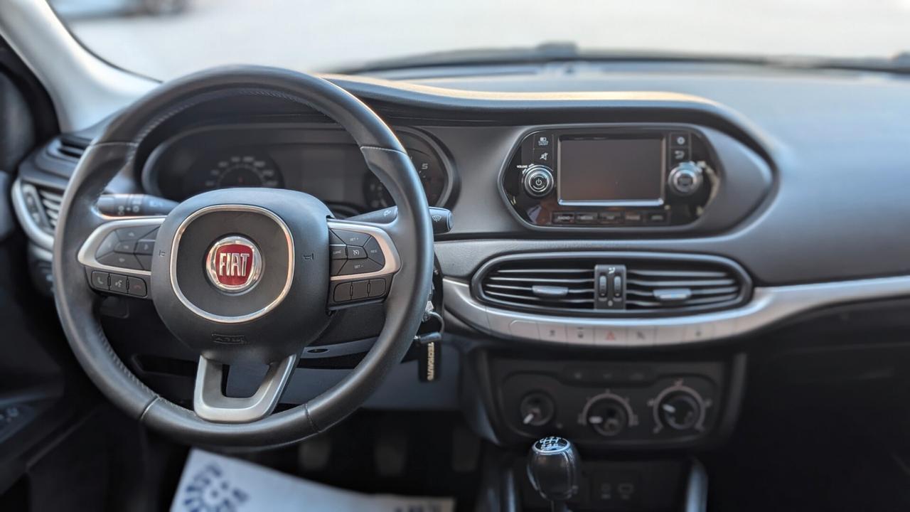 Fiat Tipo 1.4 T-Jet 120CV GPL 5 porte Easy